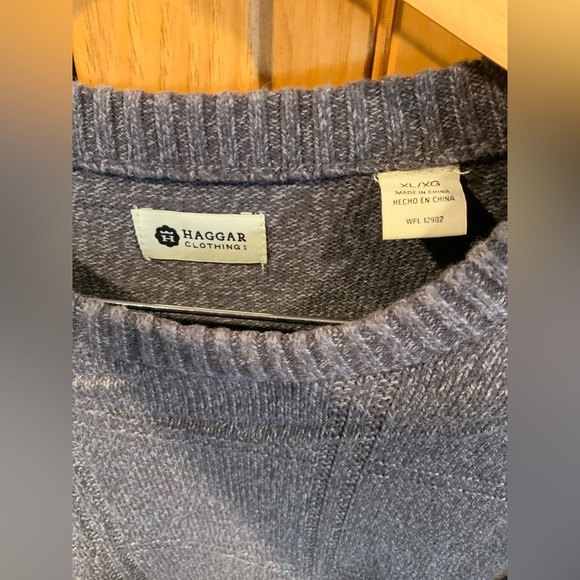 Haggar Men's Charcoal Crewneck Sweater - Picture 2 of 3